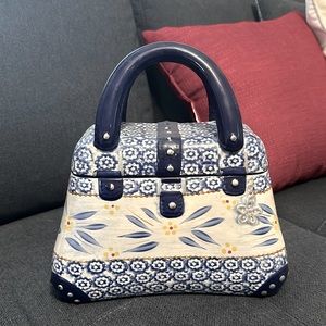 Temptation cookie jar “old world collection” in blue